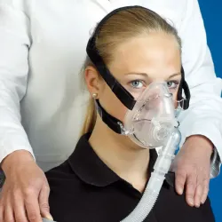 CPAP-Therapie beademings neusmasker met hoofdband maat L